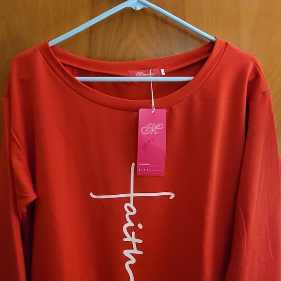 Red Faith Graphic Sweatshirt - Picture 9 of 9